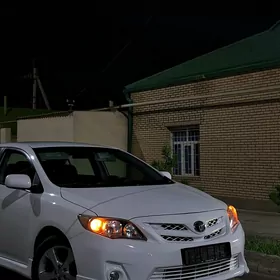 Toyota Corolla 2012
