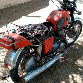 Iž Planeta 5 2002