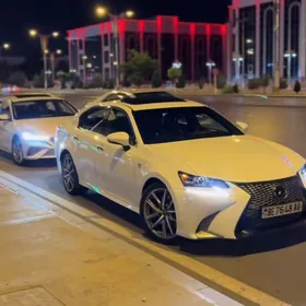 Lexus GS 350 2019