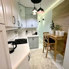 Arenda Büzmeỳin Gres 3 kom