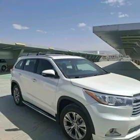 Toyota Highlander 2015