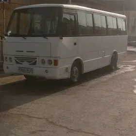 Mitsubishi Rosa 2005