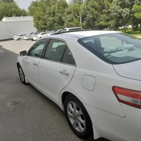 Toyota Camry 2010