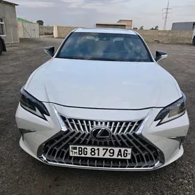 Lexus ES 350 2023