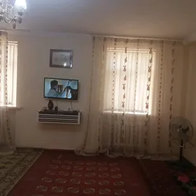 Arenda 2 kom 90 razezd 1 etaj