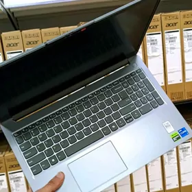 i7-12 / RTX 4050 / RAM 12GB