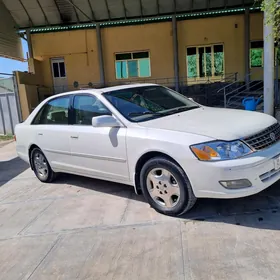Toyota Avalon 2001