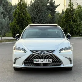 Lexus ES 350 2019