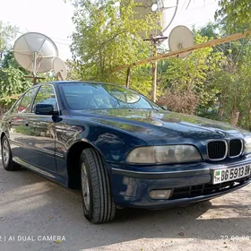 BMW E39 1999