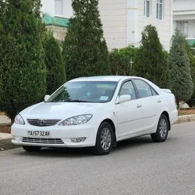 Toyota Camry 2004