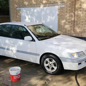Toyota Corona 1997