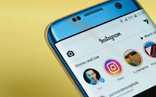 Instagram стал быстрее разряжать батарею на Android: Проблему можно решить