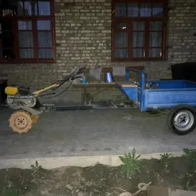 MTZ T-28 2012