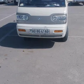 Daewoo Damas 2010