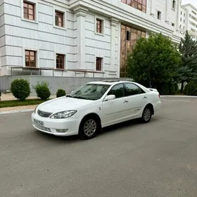 Toyota Camry 2005