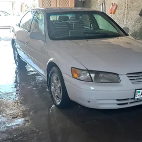 Toyota Camry 1998
