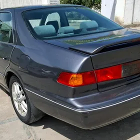 Toyota Camry 1999