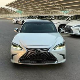 Lexus ES 350 2019