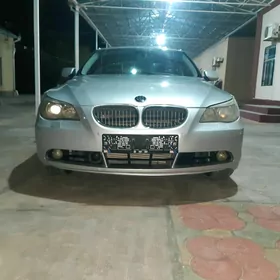 BMW E60 2003