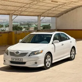 Toyota Camry 2011