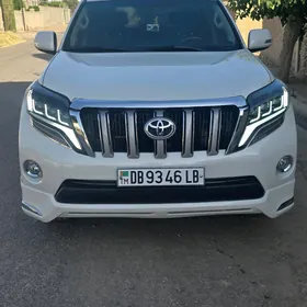 Toyota Land Cruiser Prado 2013