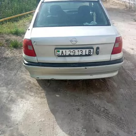 Opel Astra 1993