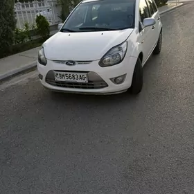Ford Figo 2012