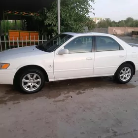 Toyota Camry 1997