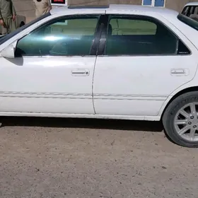 Toyota Camry 1998