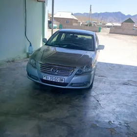 Toyota Avalon 2005