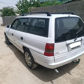 Opel Astra 1996
