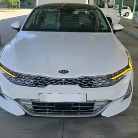 Kia K5 2021