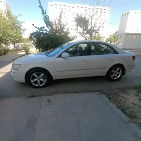 Hyundai Sonata 2008
