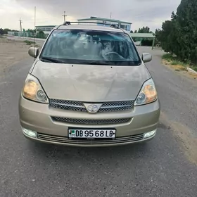 Toyota Sienna 2005