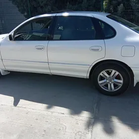 Toyota Avalon 1999