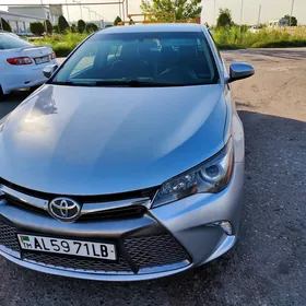 Toyota Camry 2017