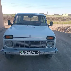 Lada Niva 2003