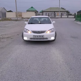 Toyota Camry 2003