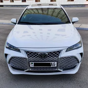 Toyota Avalon 2019