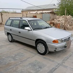 Opel Astra 1995