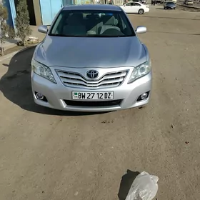 Toyota Camry 2010