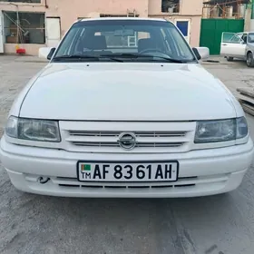 Opel Astra 1992