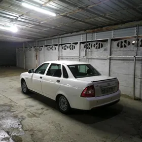 Lada Priora 2012