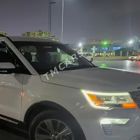 Ford Explorer 2019