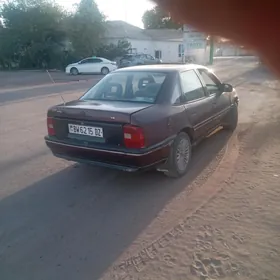 Opel Vectra 1990