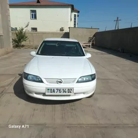Opel Vectra 2000