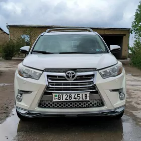 Toyota Highlander 2016