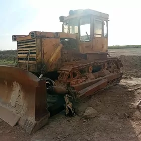 MTZ 82 2004