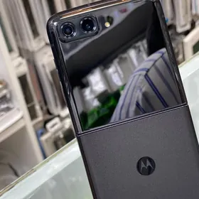Motorola Razr 2022