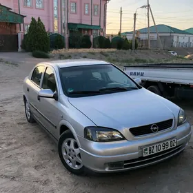 Opel Astra 2000
